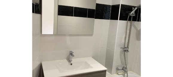 3 chambres Maison à Vertrieu, France No. 272085 8