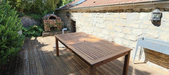 5 bedrooms House in Poissy, France No. 176941 6