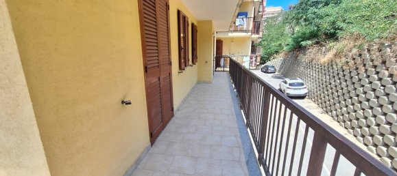 3 bedrooms Apartment in Messina, Italy No. 323033 16