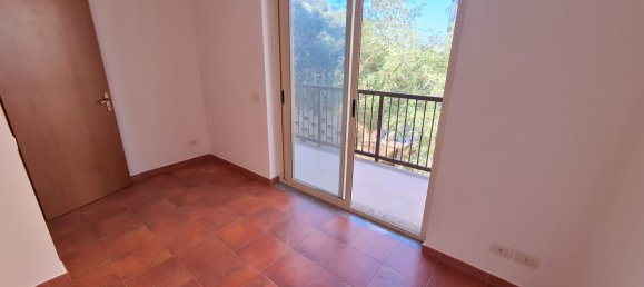 3 bedrooms Apartment in Messina, Italy No. 323033 11