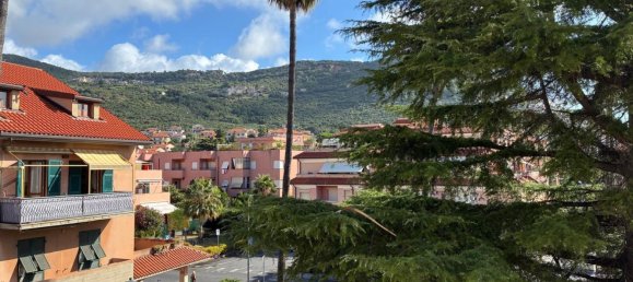 4 غرف نوم شقة في Borgio Verezzi, Italy رقم 322104 2