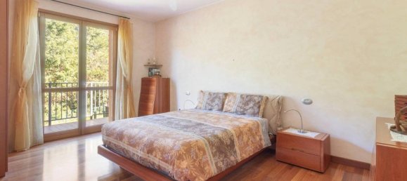 Villa de 8 divisões em Vimercate, Italy N.º 42642 44