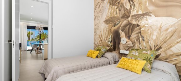 5 bedrooms Villa in Orihuela, Spain No. 16491 17