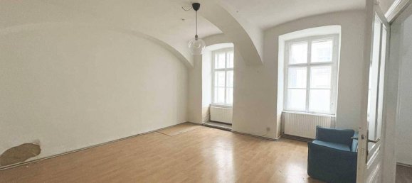 2 rooms Apartment in Josefstadt, Austria No. 237668 4