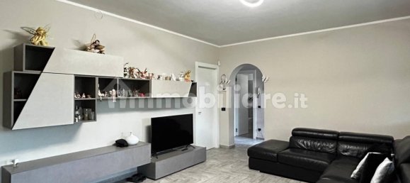 2 bedrooms House in Castiraga Vidardo, Italy No. 347613 8