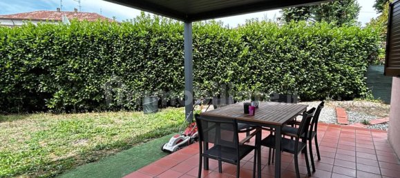 2 bedrooms House in Castiraga Vidardo, Italy No. 347613 12