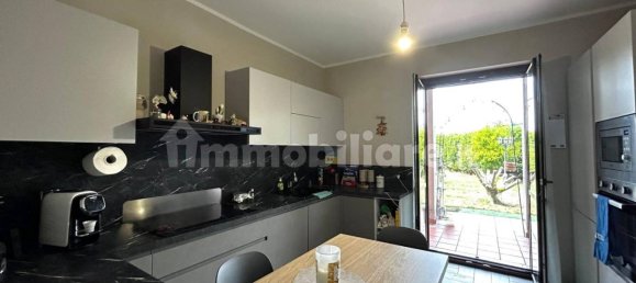 2 bedrooms House in Castiraga Vidardo, Italy No. 347613 3