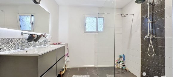 4-salle Maison à Sadirac, France No. 101728 7