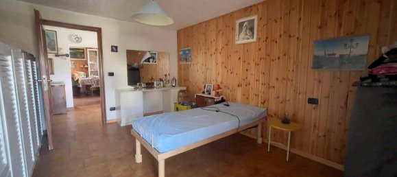 6-salle Appartement à Piateda, Italy No. 174175 10