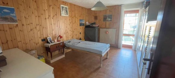 6-salle Appartement à Piateda, Italy No. 174175 11