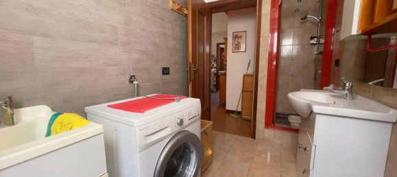 6-salle Appartement à Piateda, Italy No. 174175 15