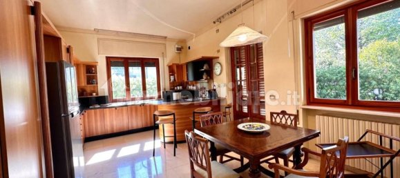 6 bedrooms Villa in Capannori, Italy No. 219458 8