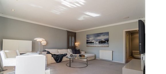 5 bedrooms House in Cadiz, Spain No. 185851 13