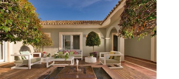 5 bedrooms House in Cadiz, Spain No. 185851 9