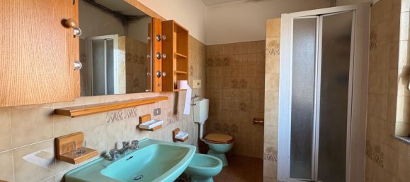 4 Schlafzimmer Villa in Mesero, Italy, Nr. 357847 11