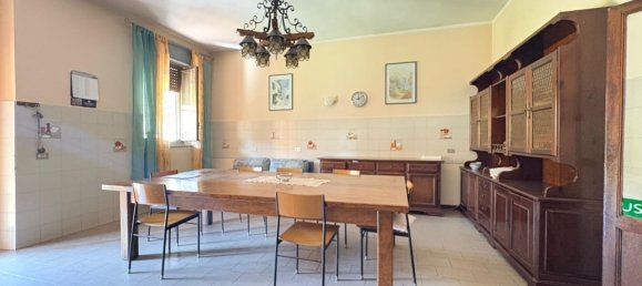 4 Schlafzimmer Villa in Mesero, Italy, Nr. 357847 2