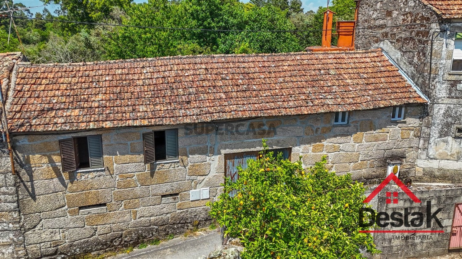 2 bedrooms House in Viseu, Portugal No. 254672