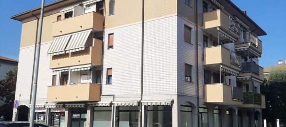Gewerbliche Immobilie in Nova Milanese, Italy 50m², Nr. 153152 2