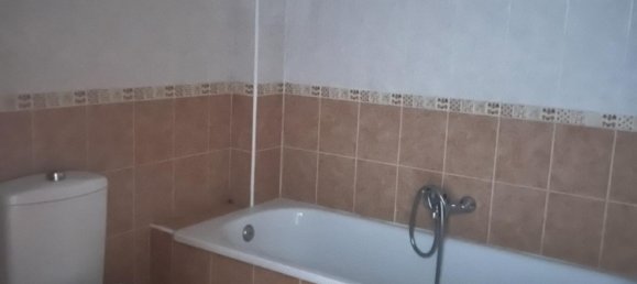 2 bedrooms Apartment in Terrassa, Spain No. 135553 6
