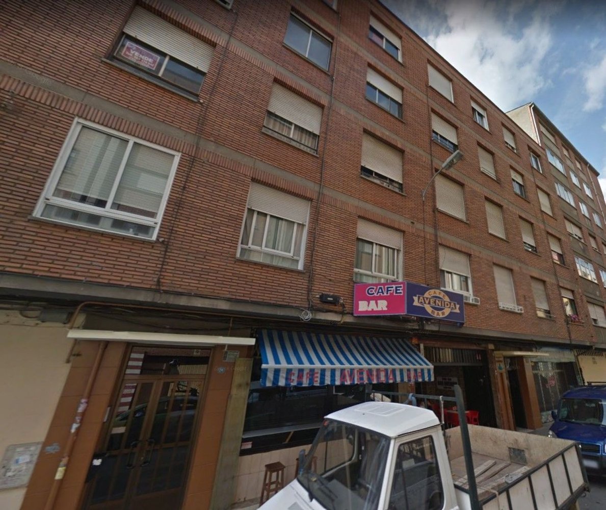 3 bedrooms Apartment in Leon, Spain No. 84704