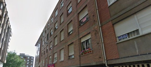 3 bedrooms Apartment in Leon, Spain No. 84704 2