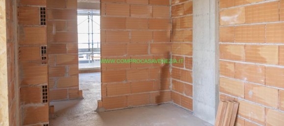 5 rooms Villa in Venice, Italy No. 5141 16