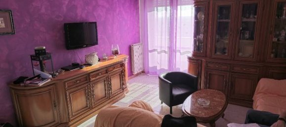 2 bedrooms Apartment in Trecate, Italy No. 140977 9