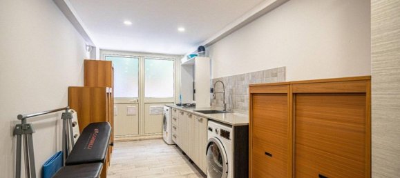 5-Zimmer Wohnung in Palermo, Italy, Nr. 40267 10