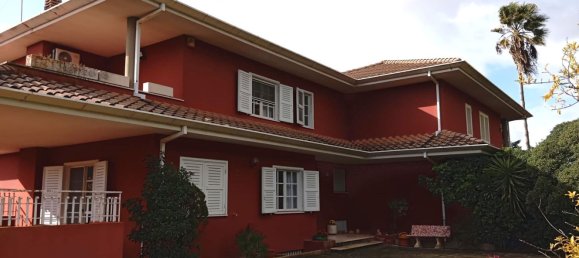 8 rooms House in Latina, Italy No. 47760 2