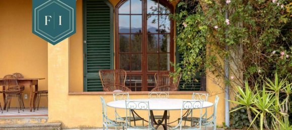5 rooms Villa in Florence, Italy No. 37581 56
