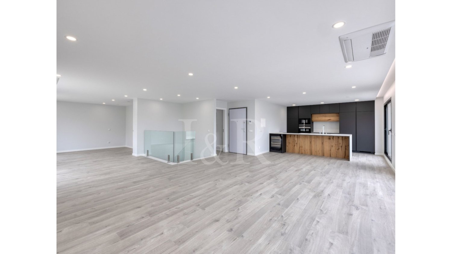 4 bedrooms Penthouse in Alcochete, Portugal No. 130053