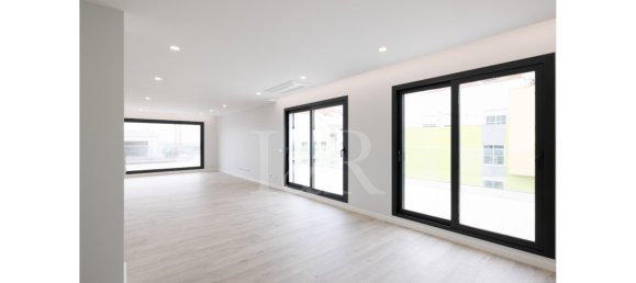 4 bedrooms Penthouse in Alcochete, Portugal No. 130053 12