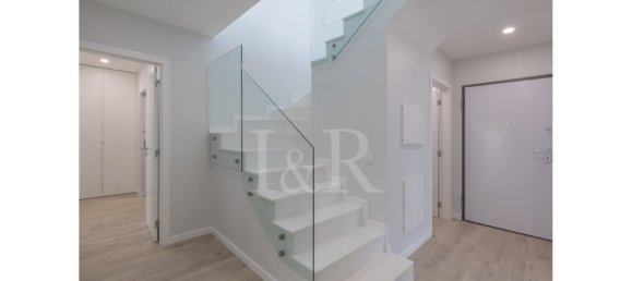 4 bedrooms Penthouse in Alcochete, Portugal No. 130053 2