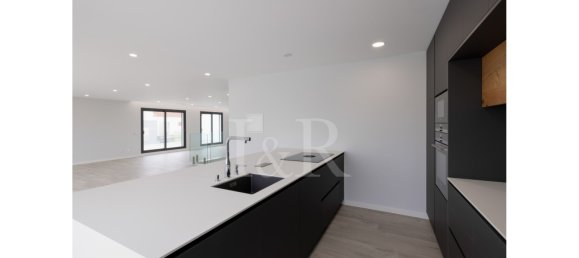 4 bedrooms Penthouse in Alcochete, Portugal No. 130053 6