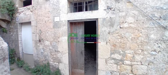4 rooms House in Modica, Italy No. 62228 4