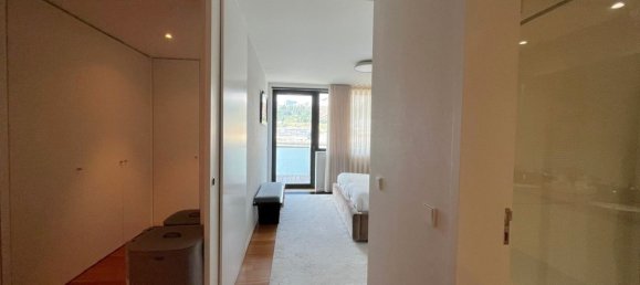 Квартира с 4 спальнями в Порту, Португалия № 143040 18