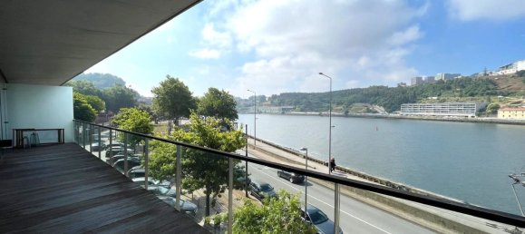 Квартира с 4 спальнями в Порту, Португалия № 143040 3