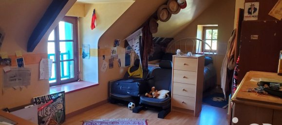 Casa de 4 dormitorios en Pommeret, France No. 199474 11