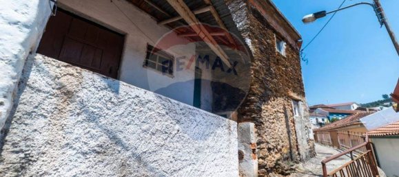 3 bedrooms House in Ceira, Portugal No. 169165 17