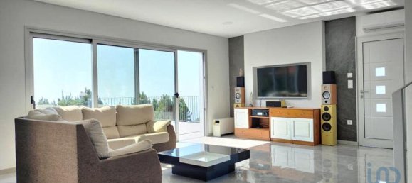 3 bedrooms Villa in Calheta, Portugal No. 108585 4