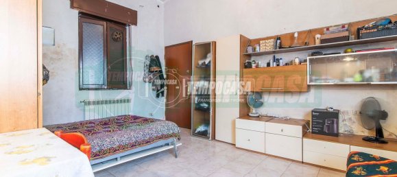 Studio in Gerenzano, Italy, Nr. 334135 3