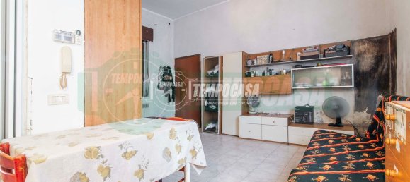 Studio in Gerenzano, Italy, Nr. 334135 6