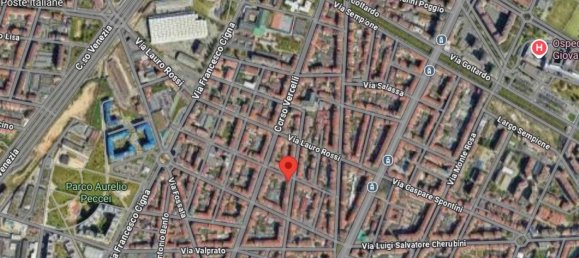 2 bedrooms Apartment in Turin, Italy No. 279976 4