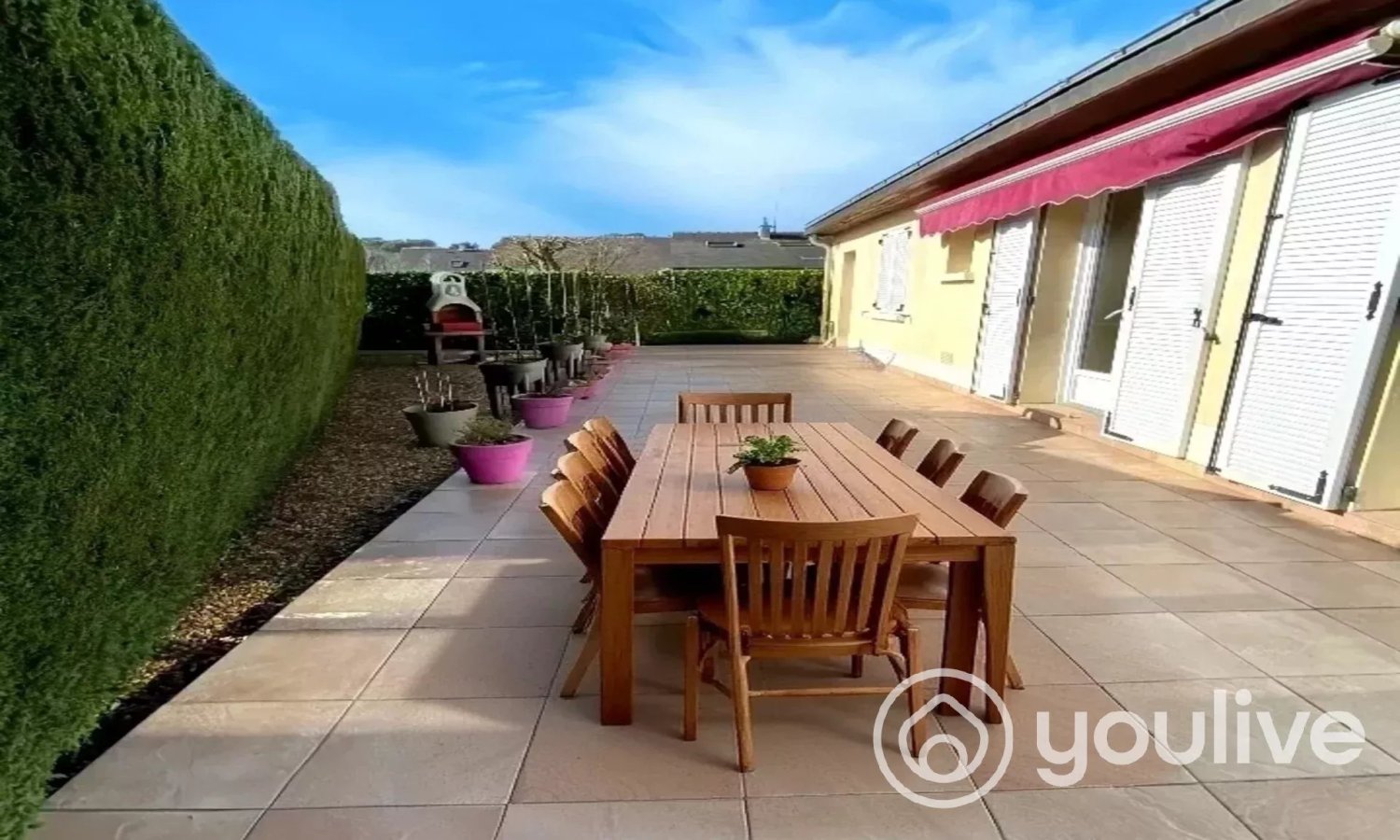 2 bedrooms House in Montreuil-Juigne, France No. 102832