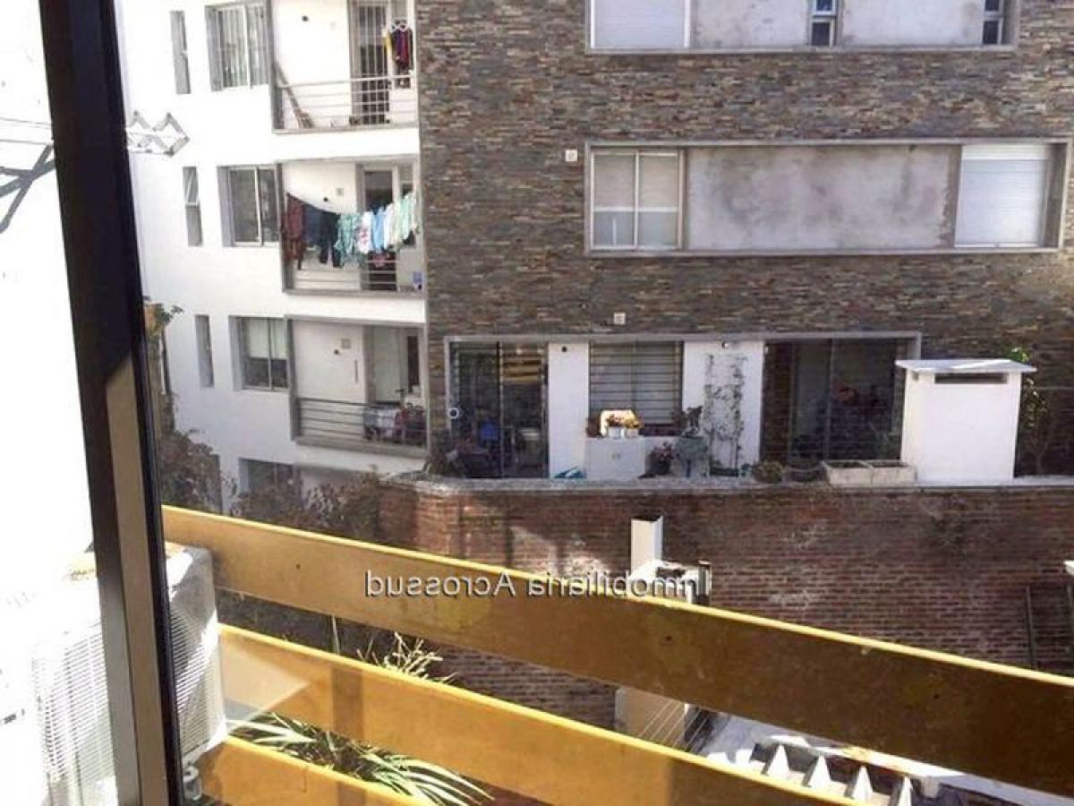 Квартира с 2 спальнями в Монтевидео, Уругвай № 7418