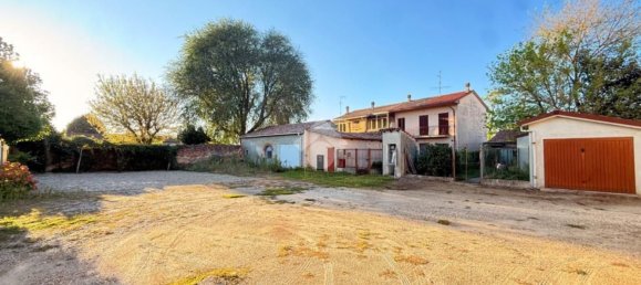 Дом с 2 спальнями в Пьеве Альбиньола, Италия № 370576 2