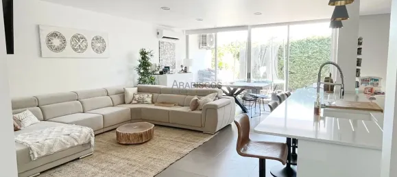 3 bedrooms Villa in Lagoa, Portugal No. 134521 4