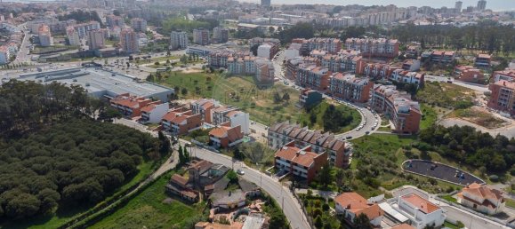 Terrain à Tavarede, Portugal 340m² No. 81422 13