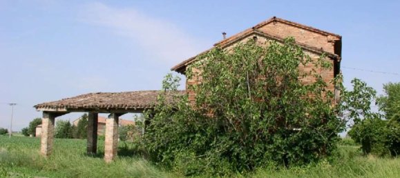 Casa de 5 habitaciónes en Concordia sulla Secchia, Italy No. 61148 6