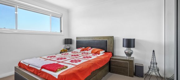 Casa de 4 dormitorios en Claymore, Australia No. 1151 7